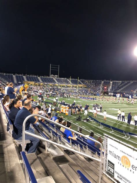 FIU STADIUM - 30 Photos & 12 Reviews - Stadiums & Arenas - 11200 SW 8th St, Miami, FL - Phone ...