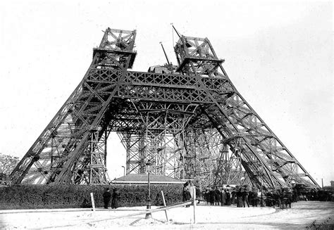 Eiffel Tower under construction, 1887-1889