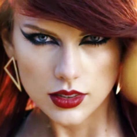 Taylor Swift Dark Eye Makeup - Mugeek Vidalondon