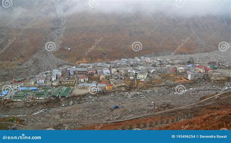 Kedarnath Temple Aerial View Stock Photo - Image of destructions, ganga ...