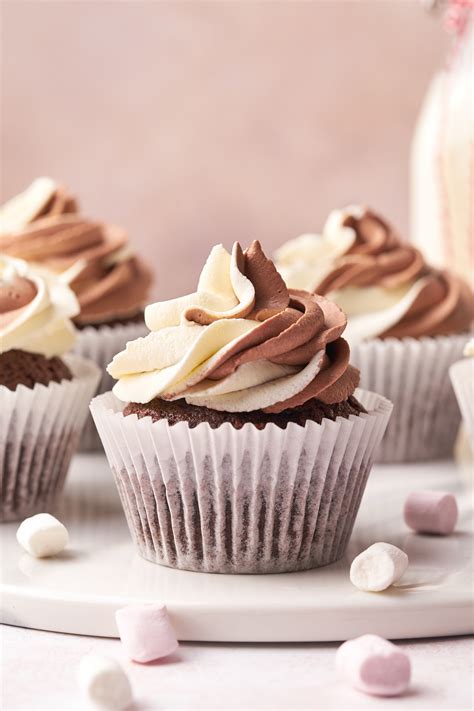 Hot Chocolate Cupcakes