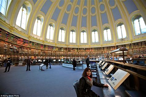 Inside the most incredible libraries in Britain | Daily Mail Online