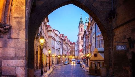 Prague Nightlife Guide: The ULTIMATE Guide to Top Clubs, Bars, Tips + More - Drifter Planet