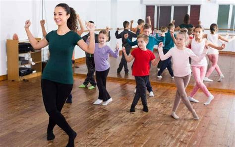 What is the best age to start dancing? – Real Answers for Parents!