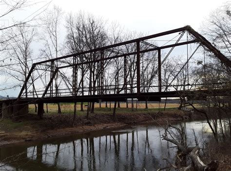 Hell's Gate Bridge: An Abandoned And Haunted Bridge In Alabama