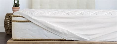 Organic Mattress Pad - Mattress Cover - Bedding | Saatva