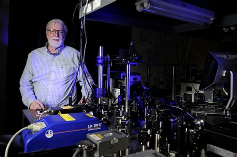 Physics professor's work featured in Boston Globe - Northeastern University College of Science