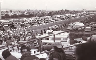 The rise and fall of Orange County Int'l Raceway | NHRA