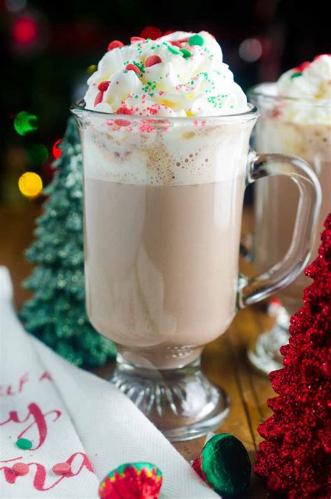 Peppermint Patty Drink - A Christmas Cocktail Recipe | Life's Ambrosia