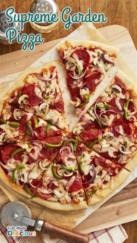 Supreme Garden Pizza | Recipe | Recipes, Pizza, Garden pizza