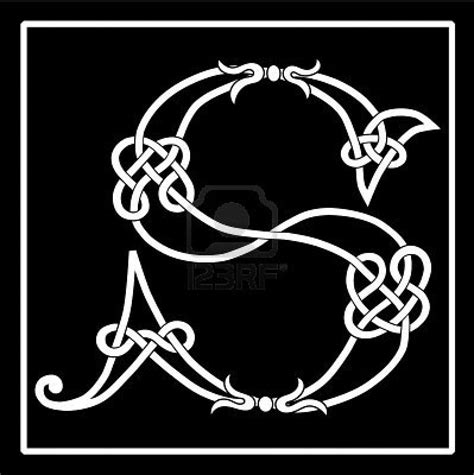 Celtic knot S. | Celtic alphabet, Celtic knot, Celtic knotwork