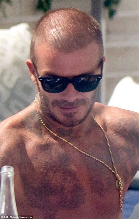 David Beckham, 43, shows off a drastically thinner hairline in Miami | Daily Mail Online