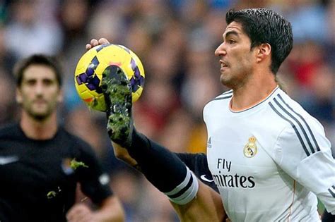 Real Madrid sets Luis Suárez as their main target for the summer