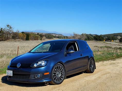 The GTI mods weren't very fond of my Golf so here it is in its proper community :) : r/vwgolf