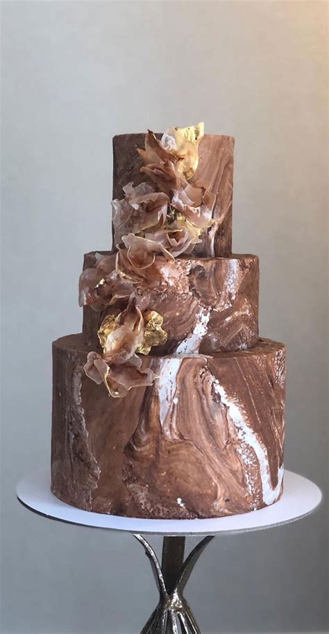 These 39 Wedding Cakes Are Seriously Pretty - Marble Brown Cake