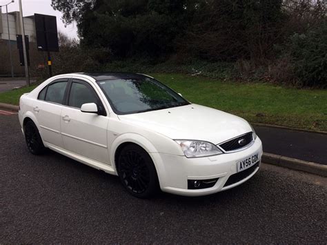 Ford Mondeo ST III 2002 - 2007 Hatchback 5 door :: OUTSTANDING CARS