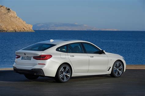 2018 BMW 640i xDrive Gran Turismo Picks up Where the 5 GT Left Off ...