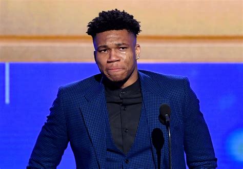 Watch: Giannis Antetokounmpo Thanks Late Father in Emotional NBA MVP Award Speech - InsideHook