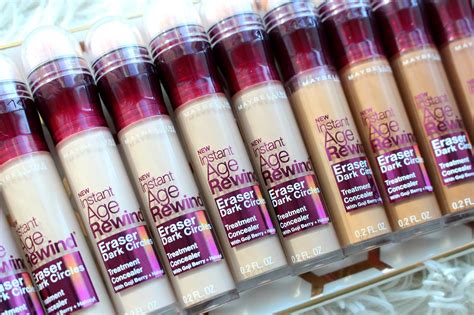 Samantha Jane: Maybelline Age Rewind Concealer New Shades Swatches