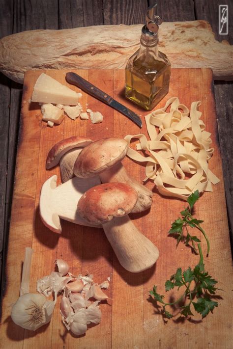 King Bolete mushrooms and ingredients for pasta dinner. | Wild food, Stuffed mushrooms, Wild ...