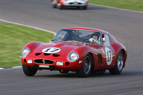 Nick Mason of Pink Floyd racing his 250 GTO around Goodwood : r/Ferrari