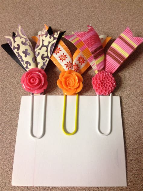 Paper Clips Crafts - papercraft among us