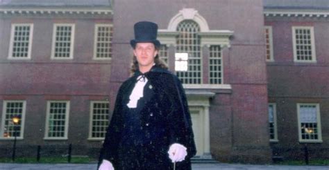 Philadelphia Ghost Tour by Candlelight | GetYourGuide