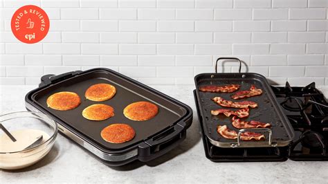 Best Griddles for Cooking Pancakes, Eggs, and Bacon (at the Same Time ...