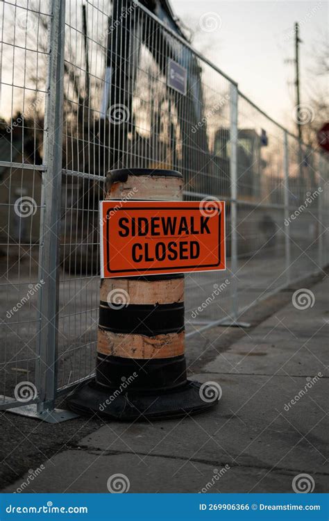 Sidewalk Closed Sign Royalty-Free Stock Photo | CartoonDealer.com #24854349