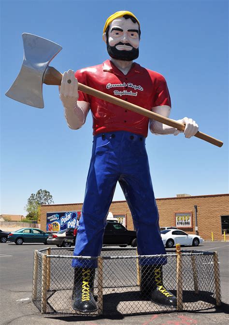 International Fiberglass Paul Bunyan Statues | RoadsideArchitecture.com