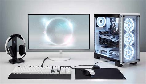 33 Clean Looking White Gaming Setup - GPCD