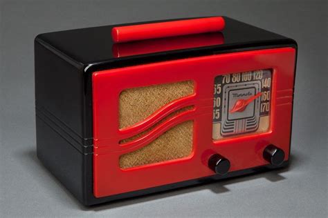 Motorola Catalin "S-Grill" Radio 51x15 Rare Red + Black Art Deco Beauty Art Deco Decor, Art Deco ...