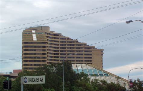 File:Jupiters Casino, Gold Coast.jpg - Wikipedia