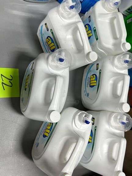 (6) JUGS OF ALL FREE & CLEAR DETERGENT - Earl's Auction Company