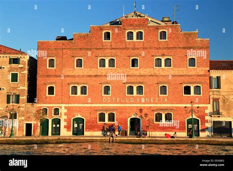 Ostello di Venezia (Youth Hostel), Isola della Giudecca Stock Photo - Alamy