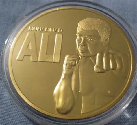 MUHAMMAD ALI GOLD Coin Boxing Olympic Medal Old Boxer Heavyweight 70s ...