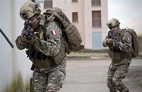 French Army adopts new BME multi-environment combat uniform | Defense News May 2022 Global ...