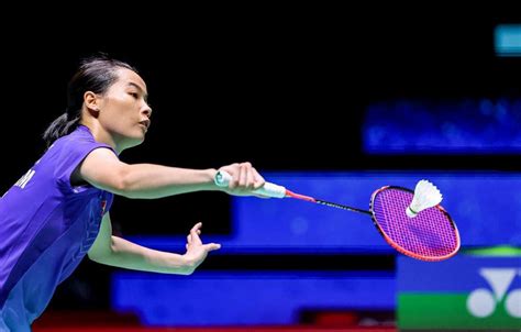 200+ Badminton Captions and Quotes for Instagram - CAPTION SWAG