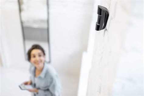 Types Of Home Security Sensors | Benefits of Entry, Garage, Freeze ...