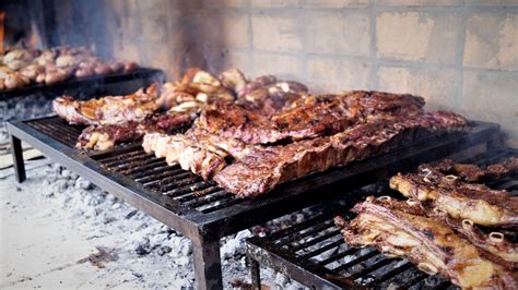 Live Fun Travel | Adventure Travel Blog – Beef or Llama Meat? Argentinian Cuisine