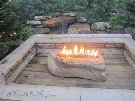 Rocks For Fire Pit | FIREPLACE DESIGN IDEAS