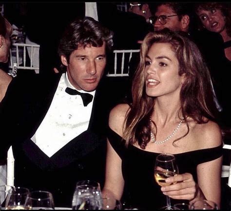 Cindy Crawford & Richard Gere 1990’ : r/OldSchoolCool