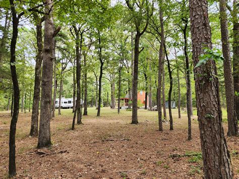 Cedar Lake Cabin & 5th Wheel RV – Ouachita National Forest