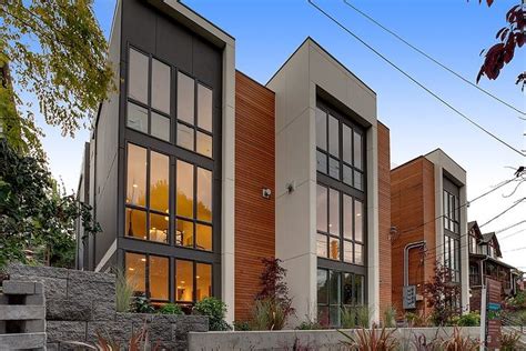 Los Angeles Rent Prices Out of Control and Out of Reach | Townhouse designs, Townhouse exterior ...