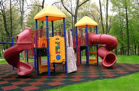 Playground Flooring Safety: The Ultimate Guide - FlooringInc Blog