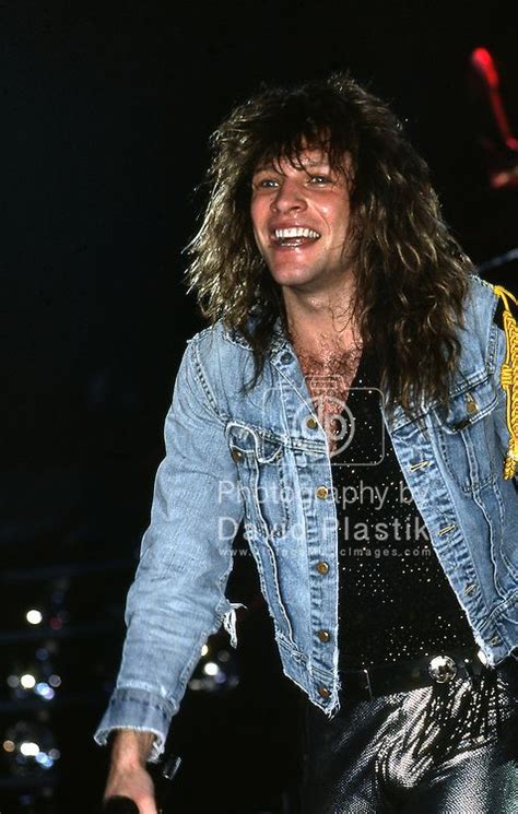 BON JOVI in Los Angeles in 1987 | Jon bon jovi, Bon jovi, Bon jovi pictures