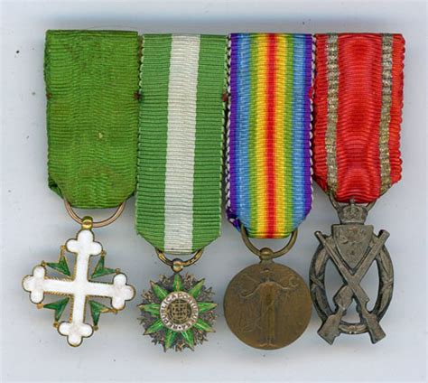 International. Miniature group of 4 medals – Floyd's Medals