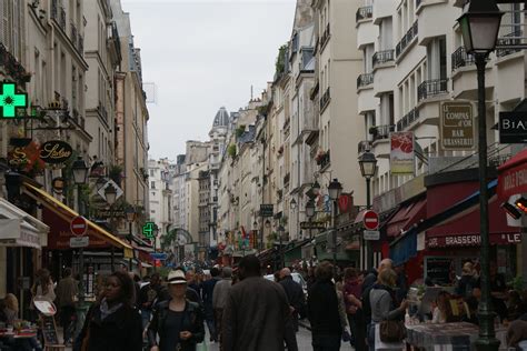 Rue Montorgueil - Wikipedia