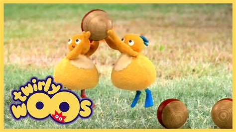 Play with Chickadee and Chick and More Twirlywoos! - YouTube