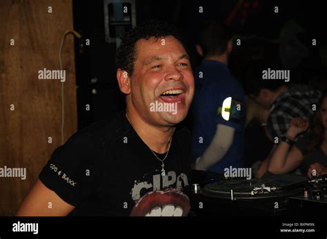 Craigcharles hi-res stock photography and images - Alamy